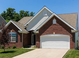 212 Brookfield Hills Ct, Louisville, KY 40245
