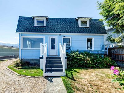 812 W 4th St, Port Angeles, WA, 98363