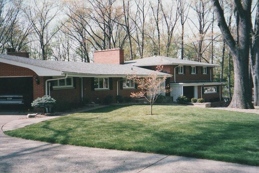 1st image of 164 Orchard Hill Dr
