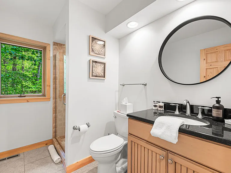 4095 Birchmont Trl — Photo 33