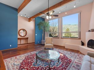 2321 Calle De Gabriel NE, Albuquerque, NM 87122