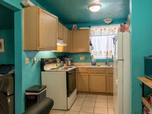 oakland-california-24796366 picture