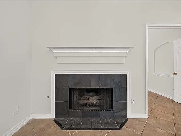 3830 Flatwood Dr — Photo 24