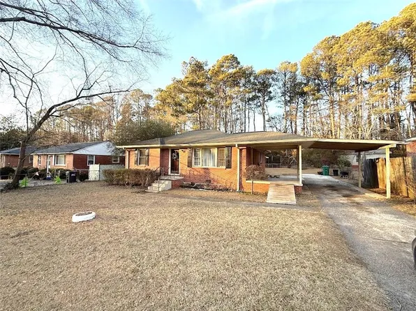 891 Daniell Dr SE, Smyrna, GA 30080