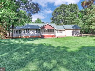 901 Dolly Nixon Rd, Senoia, GA 30276