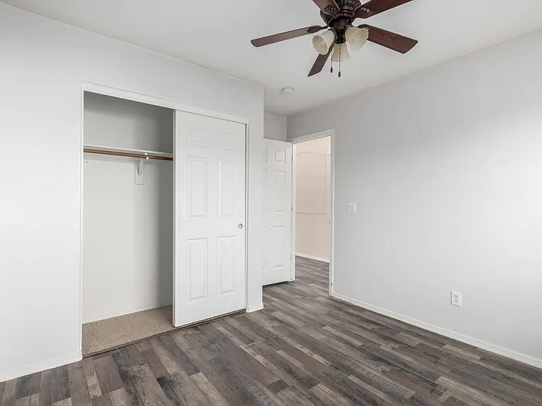 15309 N 146th Ave — Photo 33