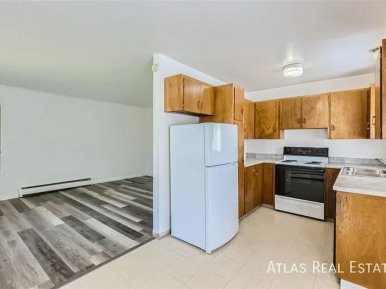 708 E Alpert Ct #6 — Photo 5