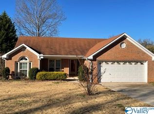 105 N Rock Hampton Dr, Madison, AL 35758
