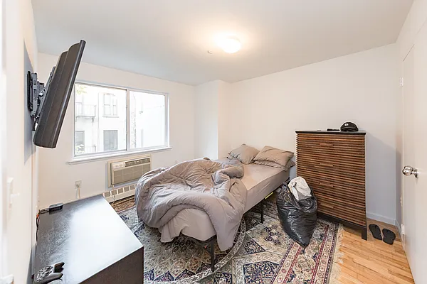 Rented by The Downtown LLC | media 11