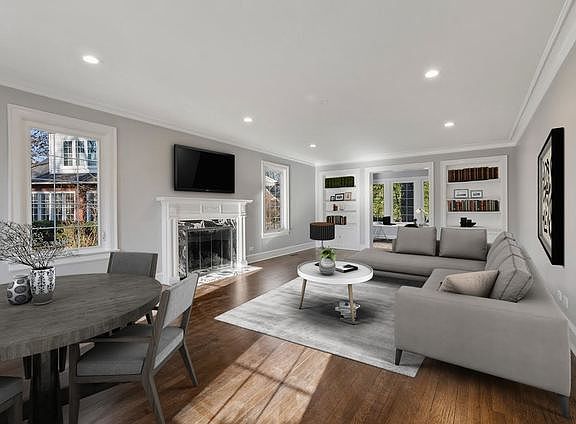 4th image of 1321 Linden Ave