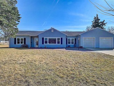 441 42nd St NE, Cedar Rapids, IA, 52402