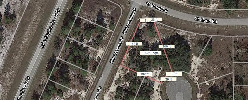 2nd image of 605 Homosassa Ln