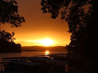 5235 Bailey Ln, Osage beach, MO 65065