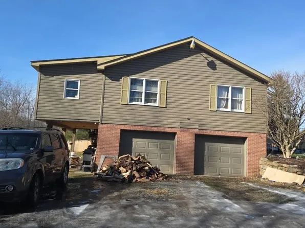 502 Springfield Ln, Ligonier, PA 15658