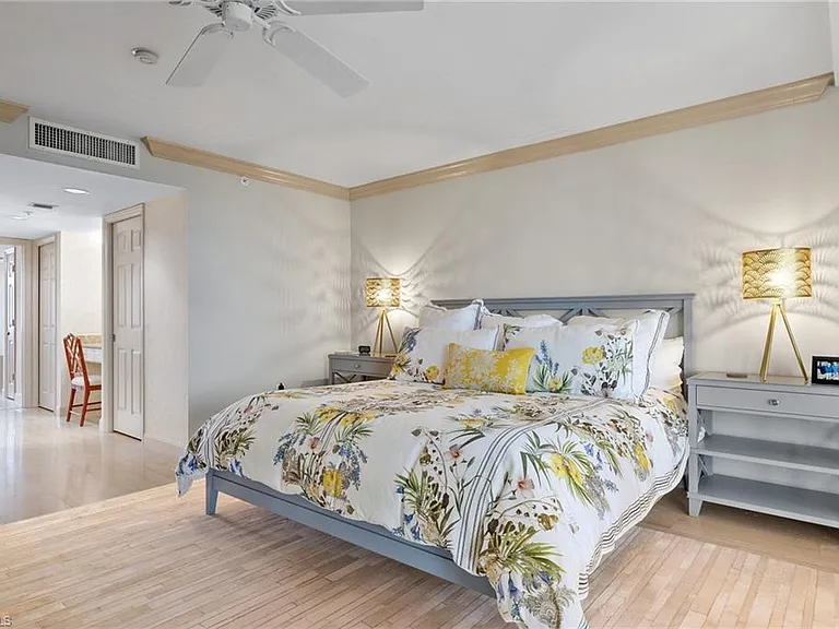 6849 Grenadier Blvd #201 — Photo 20