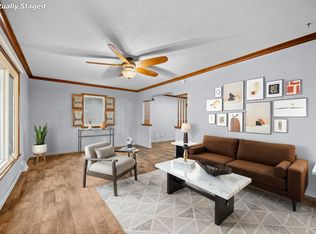 3905 76th St, Urbandale, IA 50322