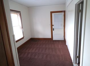 1321 Parmele St, Rockford, IL 61104