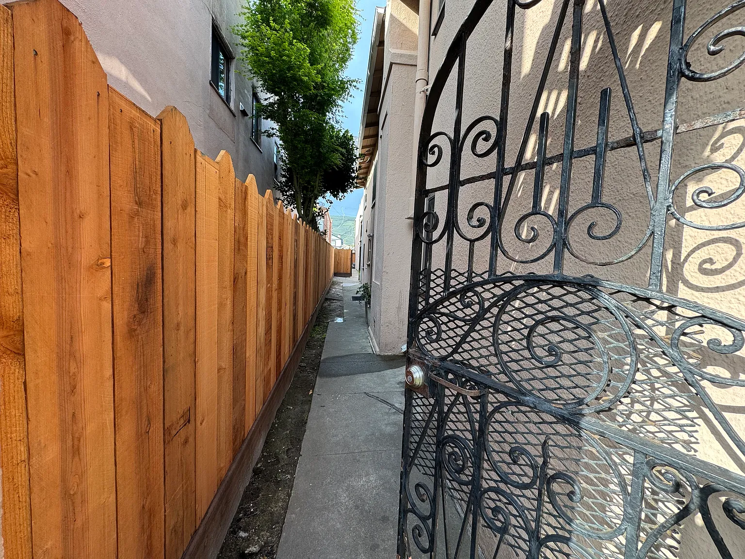 1 bed, 600 sqft, $2,500 — Photo 2
