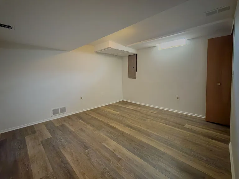 2419 Walter Dr — Photo 19