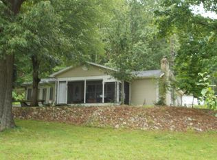 88 Snow Rd, Big Sandy, TN 38221