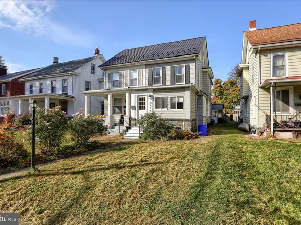 3218 Green St, Harrisburg, PA 17110