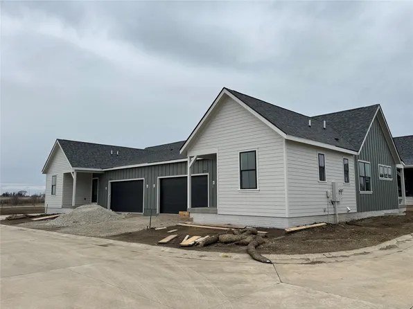 1715 Homestead Ln, Cumming, IA 50061