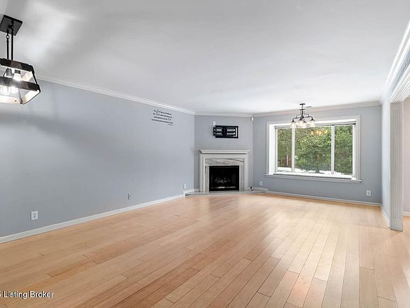 4th image of 109 Shelby Pointe Dr