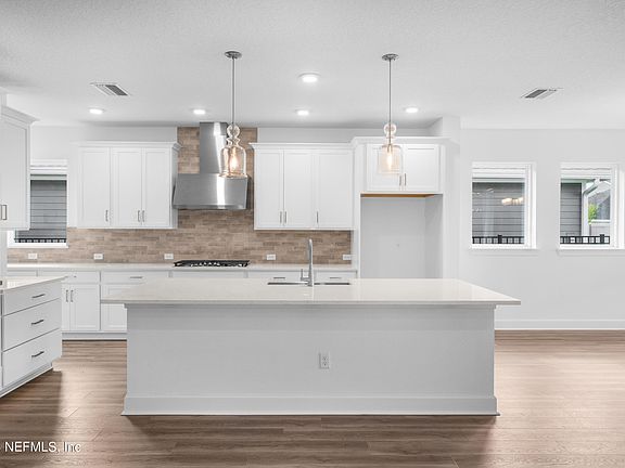 3rd image of 129 OLIVIA Way