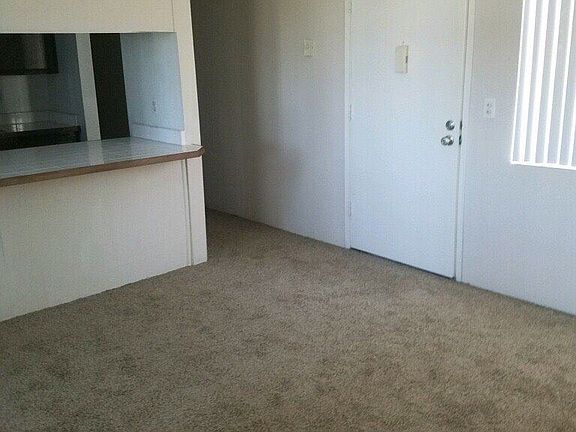 5th image of 4378 Campus Ave APT 1
