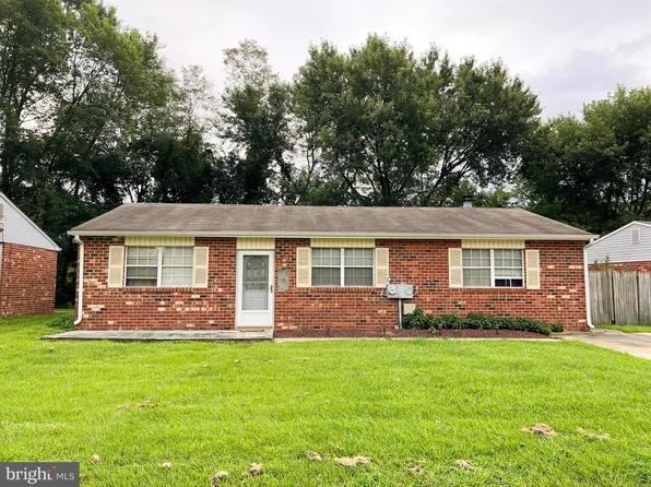 19 Bach Dr, Newark, DE 19702