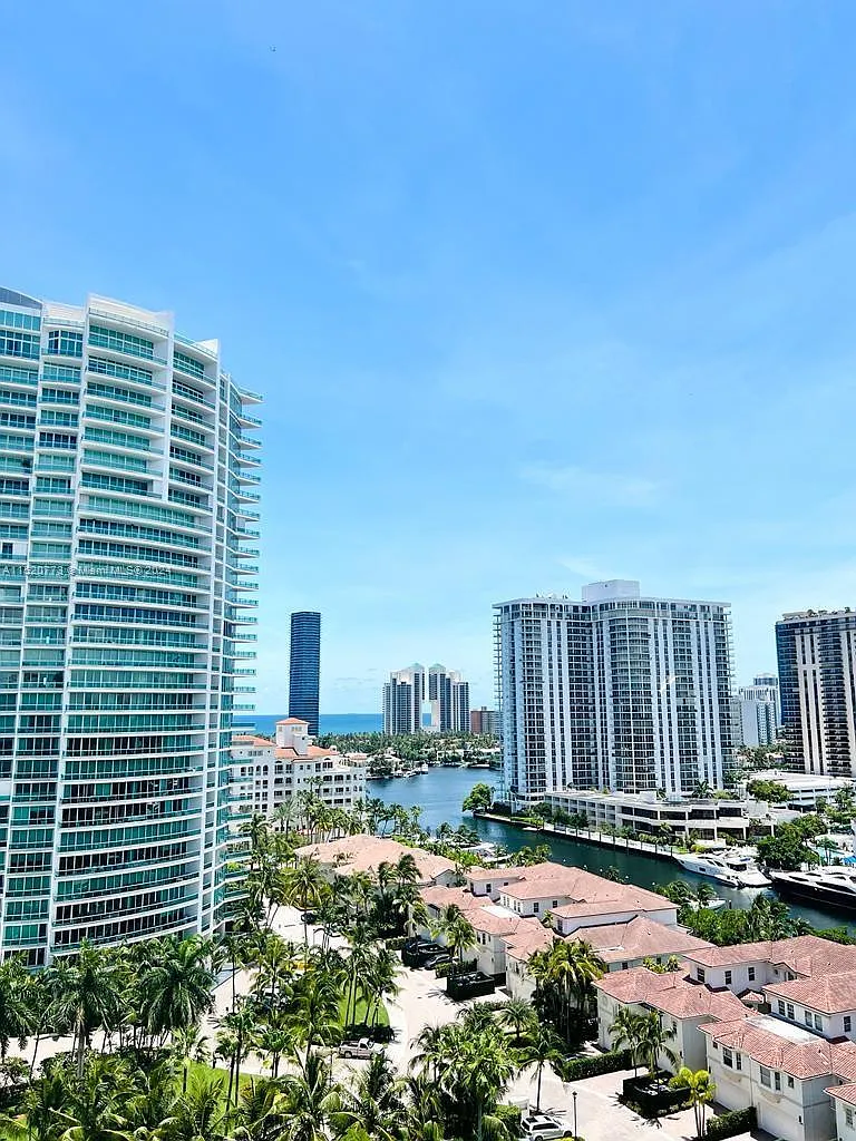 Turnberry Village So Tower — Photo 4
