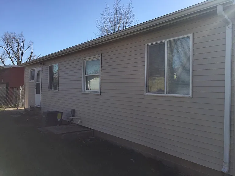 509 N 14th Ave — Photo 3