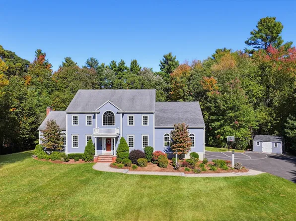 7 Chopin Ct, Walpole, MA 02081