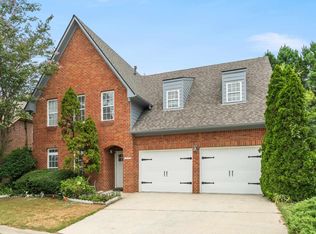 155 Castlehill Dr, Vestavia, AL 35226