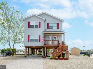 128 Lake Superior Dr, Little Egg Harbor, NJ 08087
