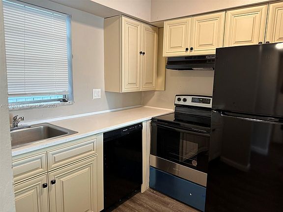 4th image of 6505 Winfield Blvd #B-56