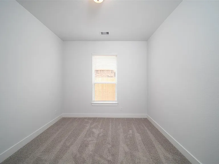 217 Catalina Cove Dr — Photo 13