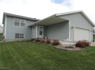 5531 22nd Ave NW, Rochester, MN 55901