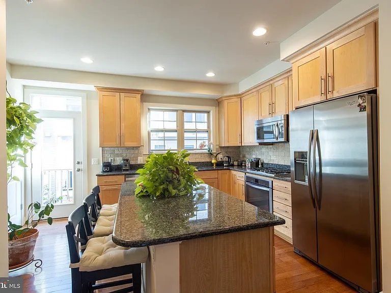 2865 Chancellors Way NE — Photo 8
