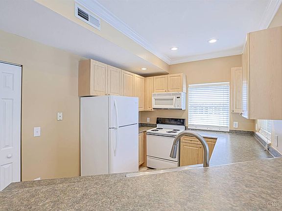 5th image of 203 E University Ave Unit 2A