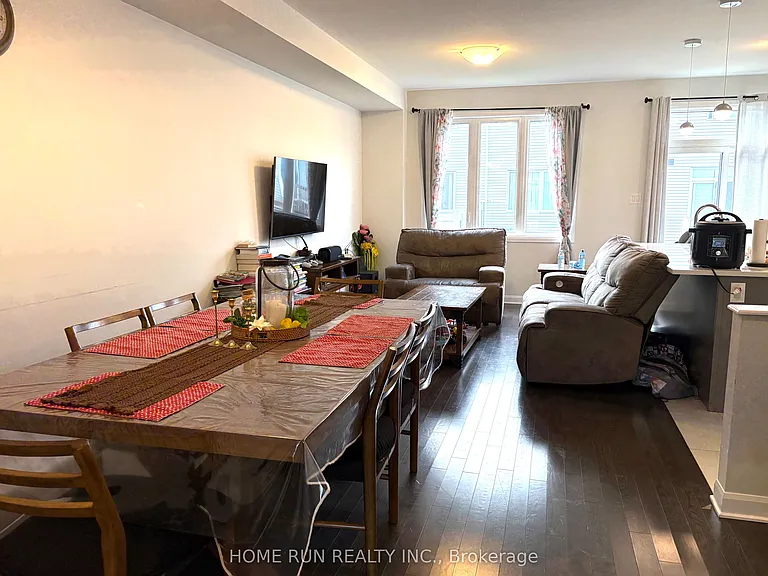 87 Little Lake Ln — Photo 5