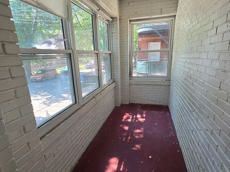 1308 W Rosemont Ave #1 — Photo 1