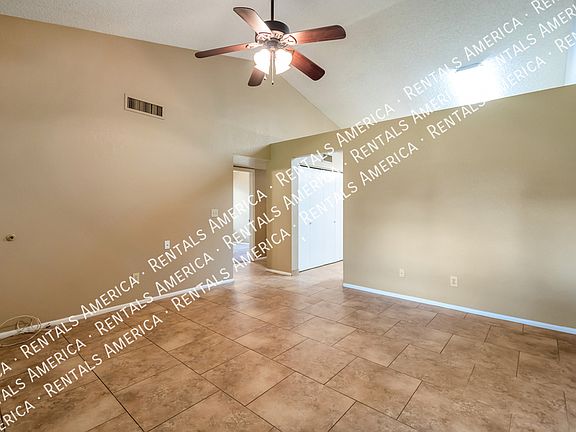 2nd image of 5136 E Evergreen St Unit 1132