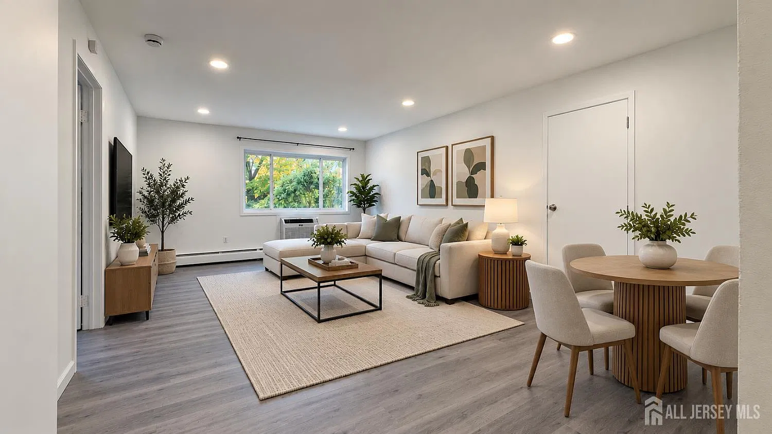 1 bed, 1.0 bath, 953 sqft, $2,200 — Photo 2