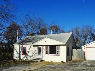 4862 Oakland Ave, Kansas City, KS, 66102