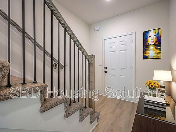 5th image of 9013 E 85th Pl