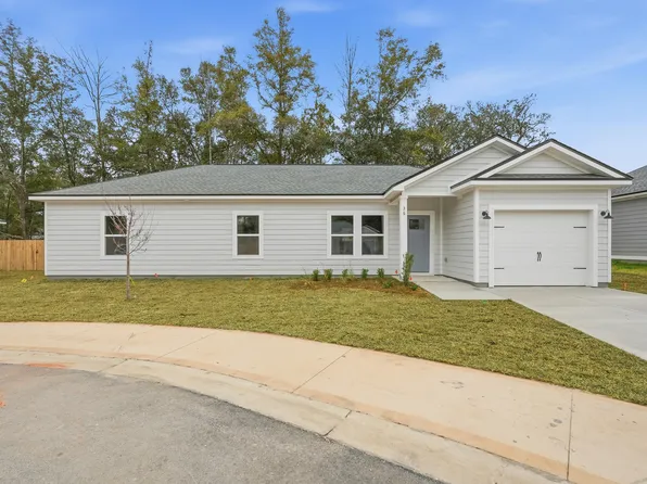 36 Shebbi Ln, Freeport, FL 32439