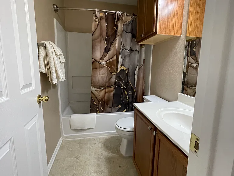 8519 Chickasaw Blf #BR2 — Photo 7