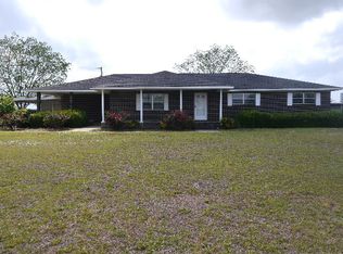 7543 N County Road 65, Coffee Springs, AL 36318