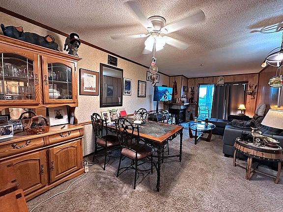 2nd image of 114 Snowcrest #A